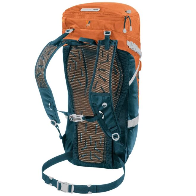 Ferrino Triolet 25 + 3 mochila de alpinismo