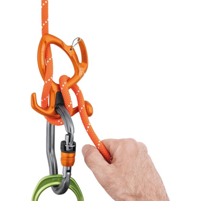 Petzl Pirana guía discensora de canyoning