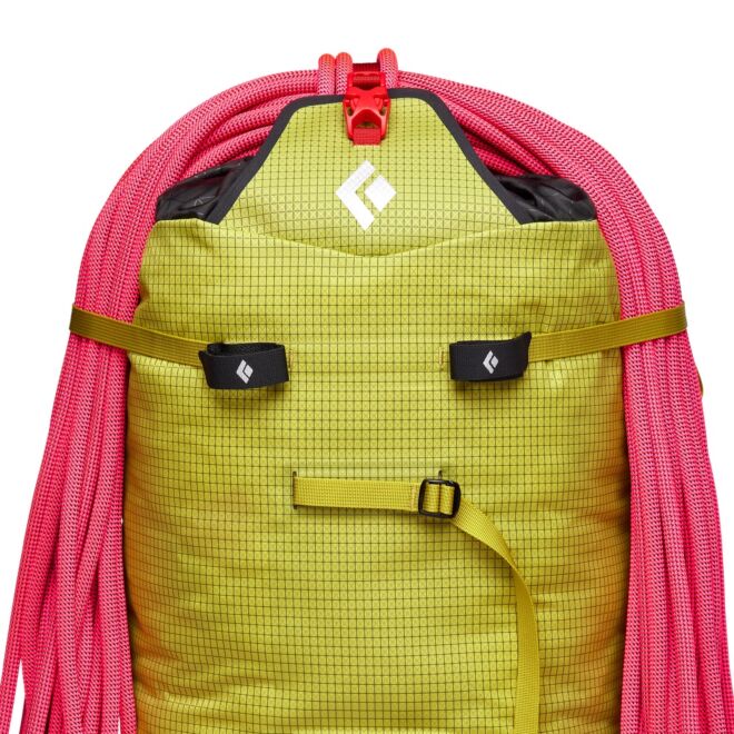 BD Black Diamond Speed 30 backpack de escalada y alpinismo
