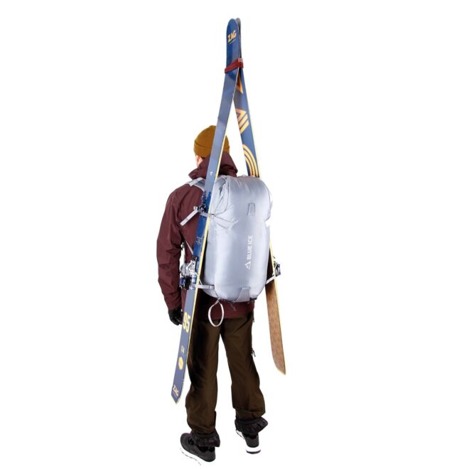 Blue Ice Kume 32 mochila de esquí de esquí de montaña