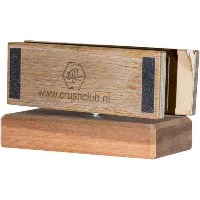 Crush Club Pinch Battle juego tira la pinza